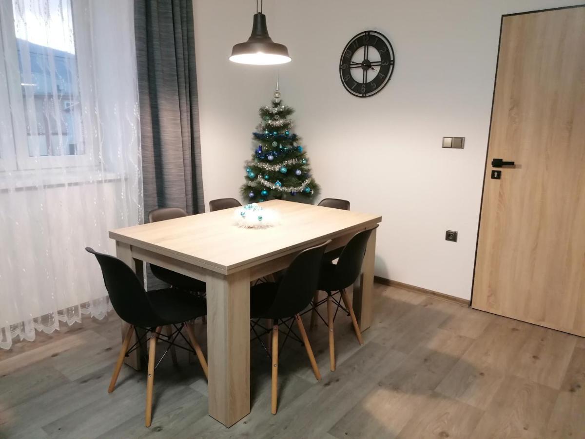 Apartman 88 Cervena Voda Luaran gambar